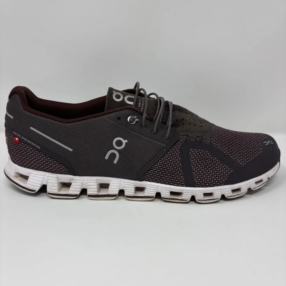 On Cloud Men's Size 11.5 Grape Black White Athletic Running Shoes